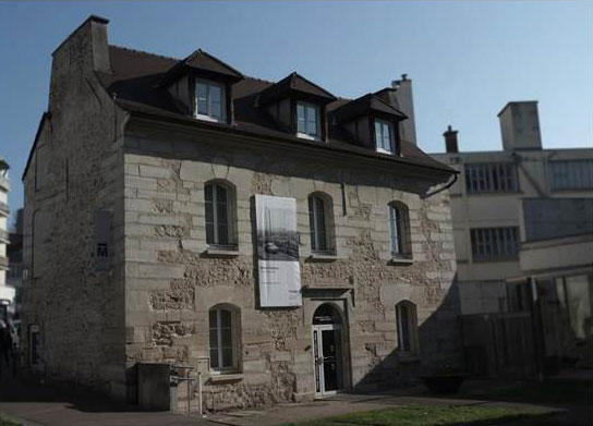 La Maison de la Photographie Robert Doisneau