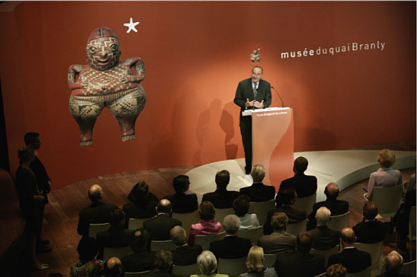 Inauguration du musée du quai Branly, le mardi 20 juin 2006. Discours du Président Jacques Chirac© musée du quai Branly, photo Arnaud Baumann