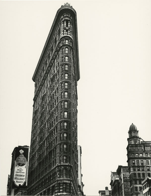 Flatiron Building, Madison Square, New York, 1938 ©Berenice Abbott/ Getty Images Courtesy of Howard Greenberg Gallery New York