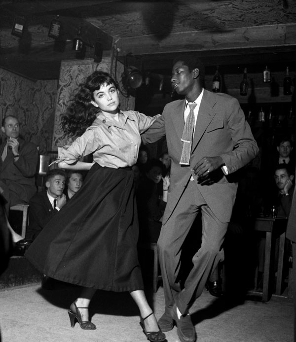 Robert Doisneau Be bop en cave, Saint Germain des prés 1951 © Atelier Robert Doisneau