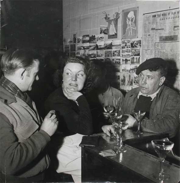 photo contemporaine - ALMASY Paul (1906-2003) La France est le Pays du Vin